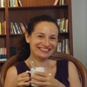 Dr. Michal Hochman