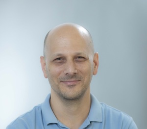 ד"ר איתי שטרנפלד