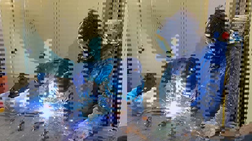 חברי מועדון אומנות והנדסה 