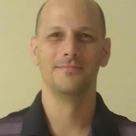 Dr. Itay Sternfeld